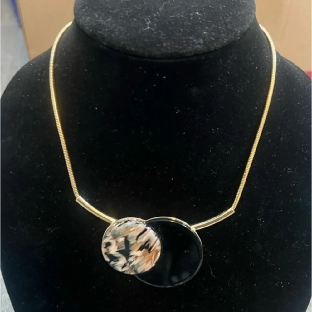 Alfani Black and Marble Discs Gold Tone Necklace